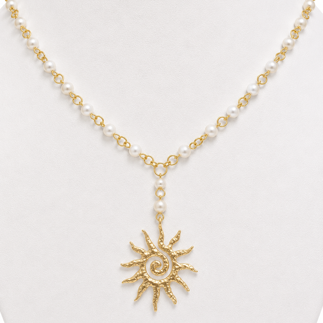sunlit necklace